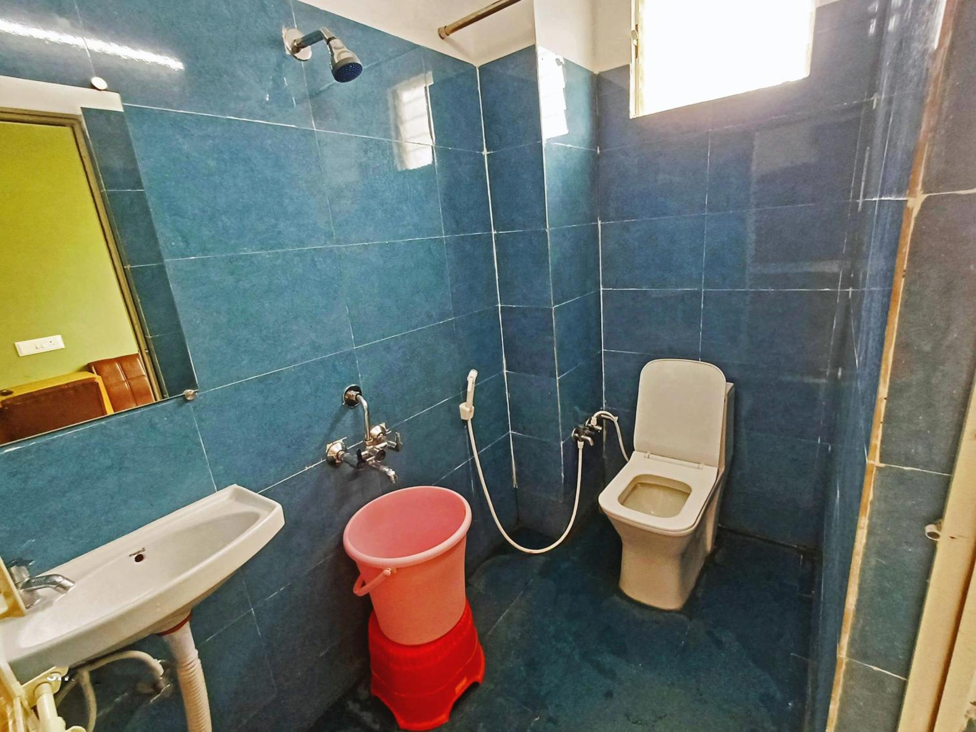 Udupi Deluxe Lodge Gulbarga Kalaburagi Buitenkant foto